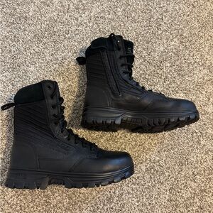 Men's/Women’s Black Tactical Boots • LIKE NEW